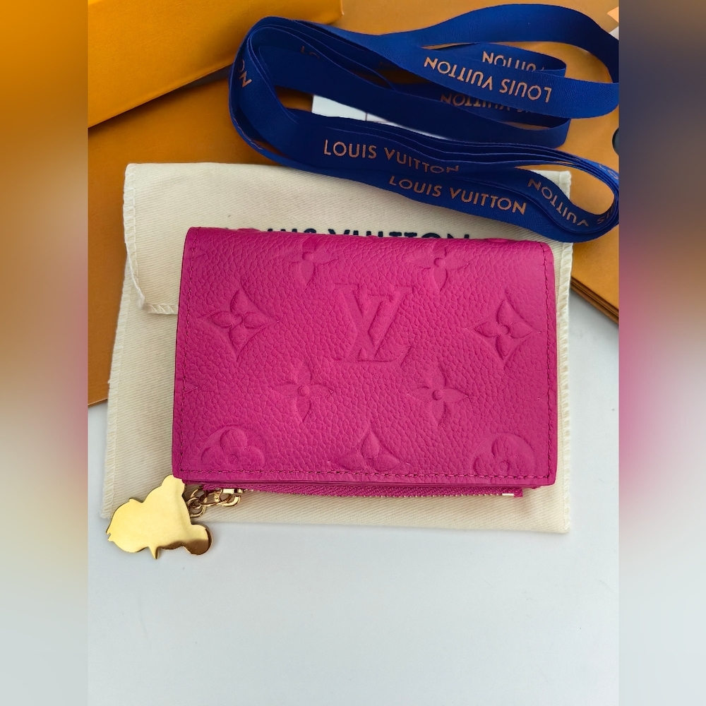 LV x TM Pink Lisa Wallet